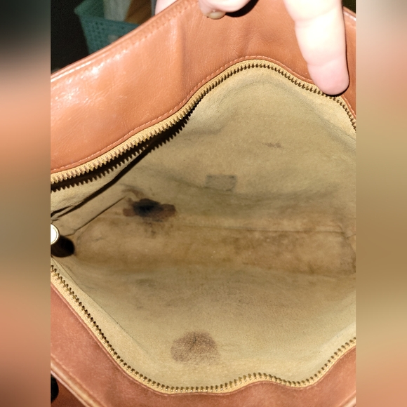 MCM Cognac Tote w Chain/Leather straps - Picture 14 of 16